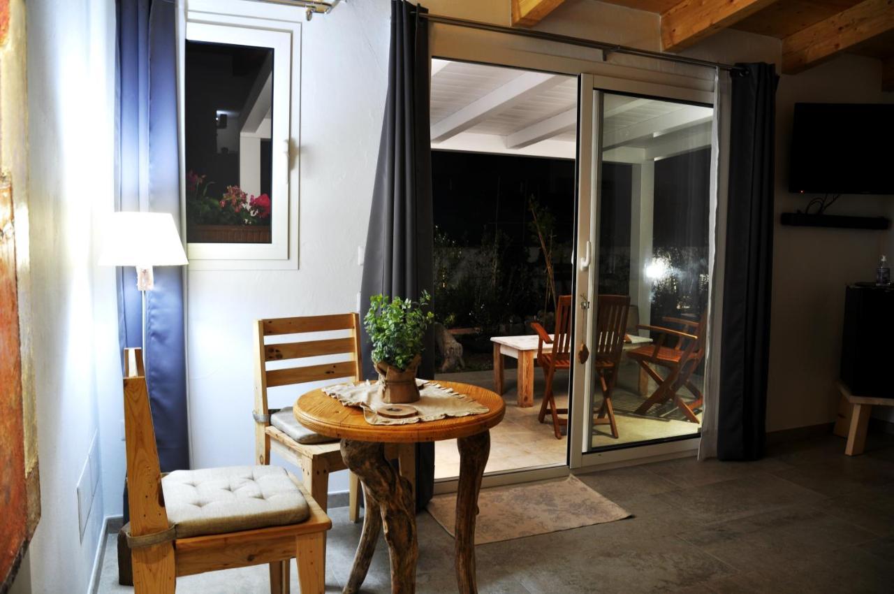 B&B Les Chambres Rooms & Suite Santa Teresa Gallura Εξωτερικό φωτογραφία
