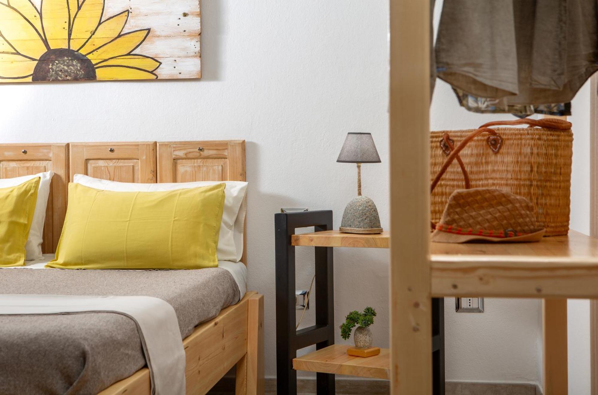 B&B Les Chambres Rooms & Suite Santa Teresa Gallura Εξωτερικό φωτογραφία