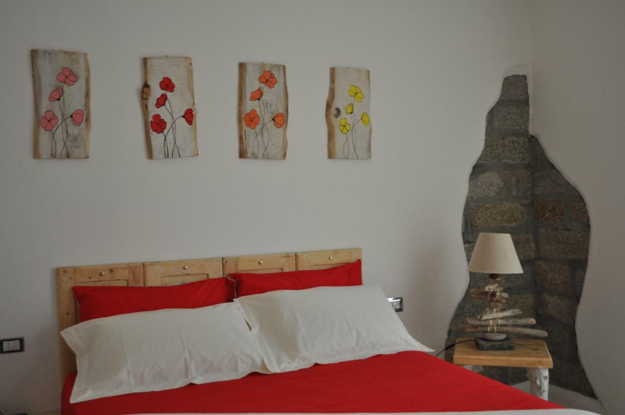B&B Les Chambres Rooms & Suite Santa Teresa Gallura Εξωτερικό φωτογραφία